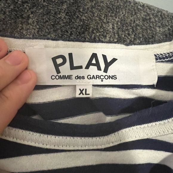 Authentic CDG Play long sleeve shirt with red heart - Picture 4 of 6